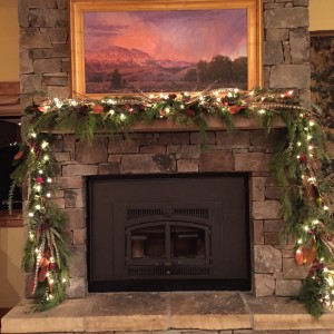 Holiday Mantel Decorations and Lighting